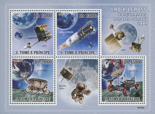 #M12242 - 2009 Db13000-45000 International Moon Missions, Mint, Sheet of 4 Stamps, St. Thomas & Prince Islands