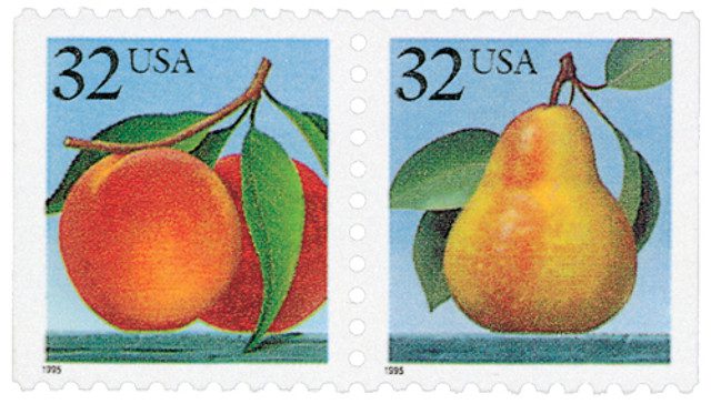 #2487-88 - 1995 32c Flora & Fauna Series: Peaches & Pear, from booklet